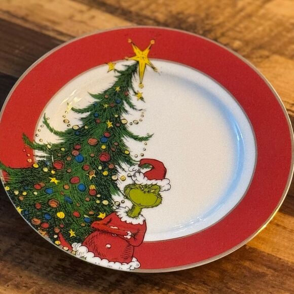 The Grinch by Dr.Suess small plate NWOT - Picture 2 of 5